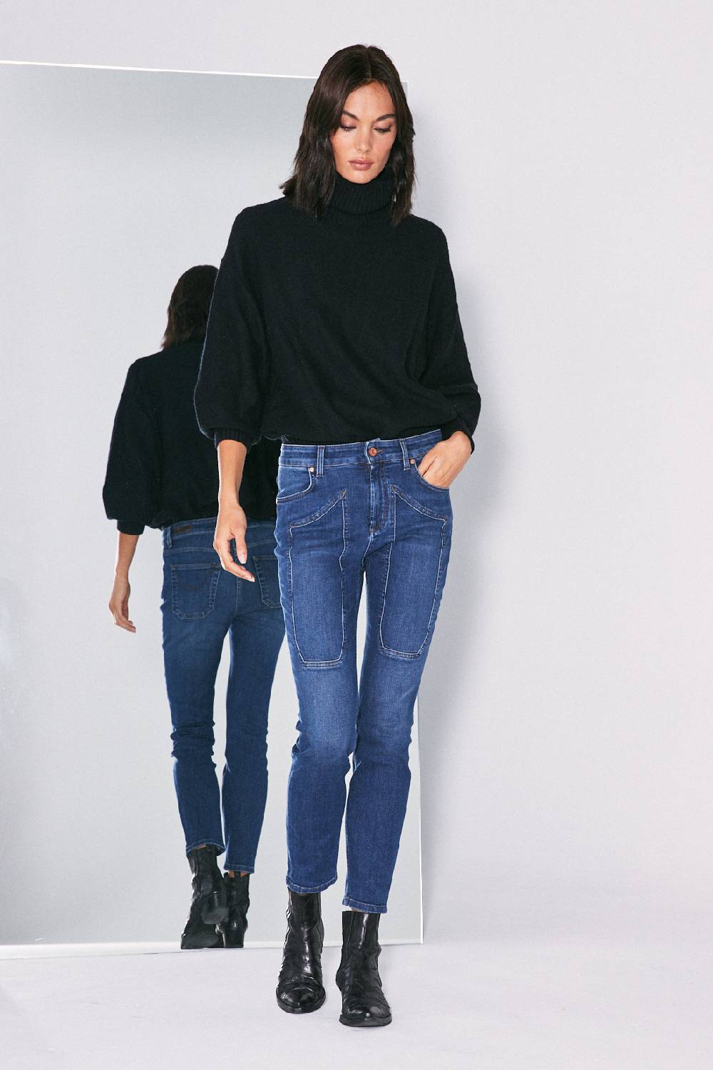 Jeckerson 5 tasche skinny con toppa in denim blu scuro Offerte