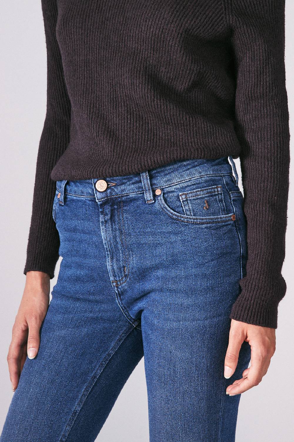 Jeckerson 5 tasche flared in denim Italia