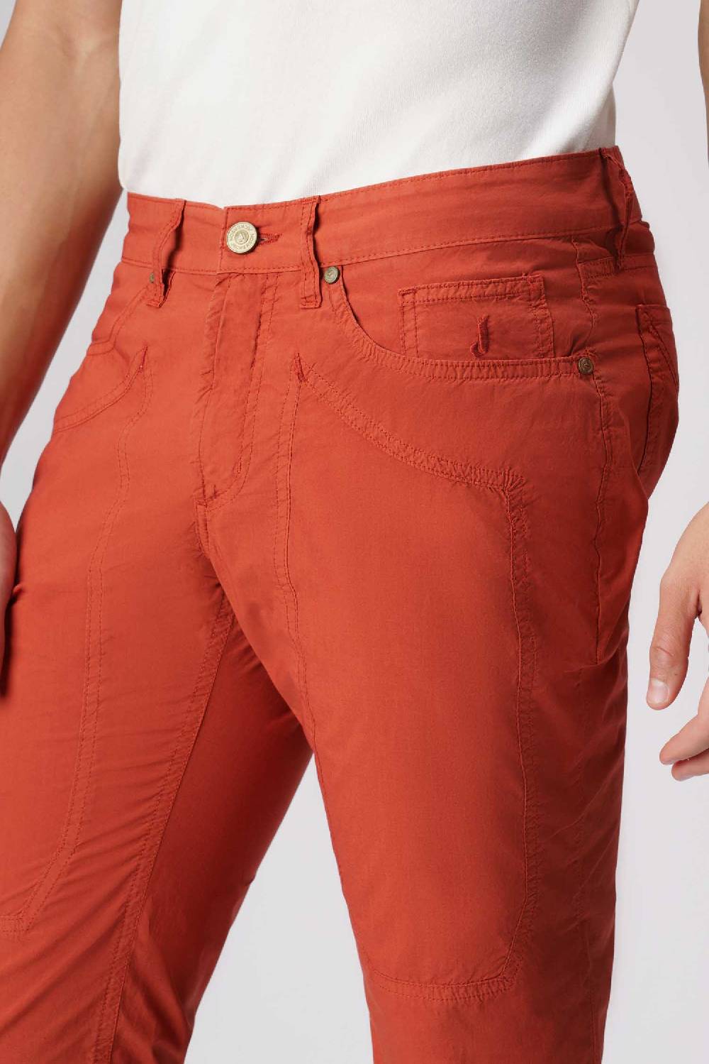 Jeckerson John - Pantalone 5 tasche con toppa arancio scuro Vendita