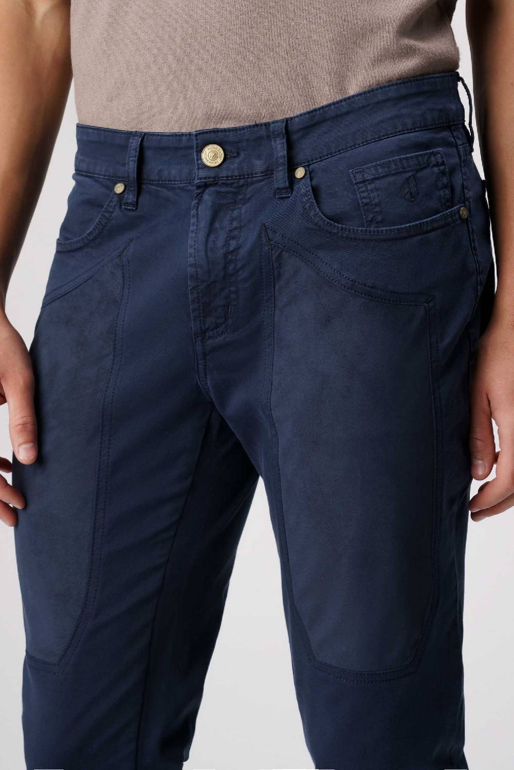 Jeckerson John - Pantalone 5 tasche con toppa in alcantara blu Promozione