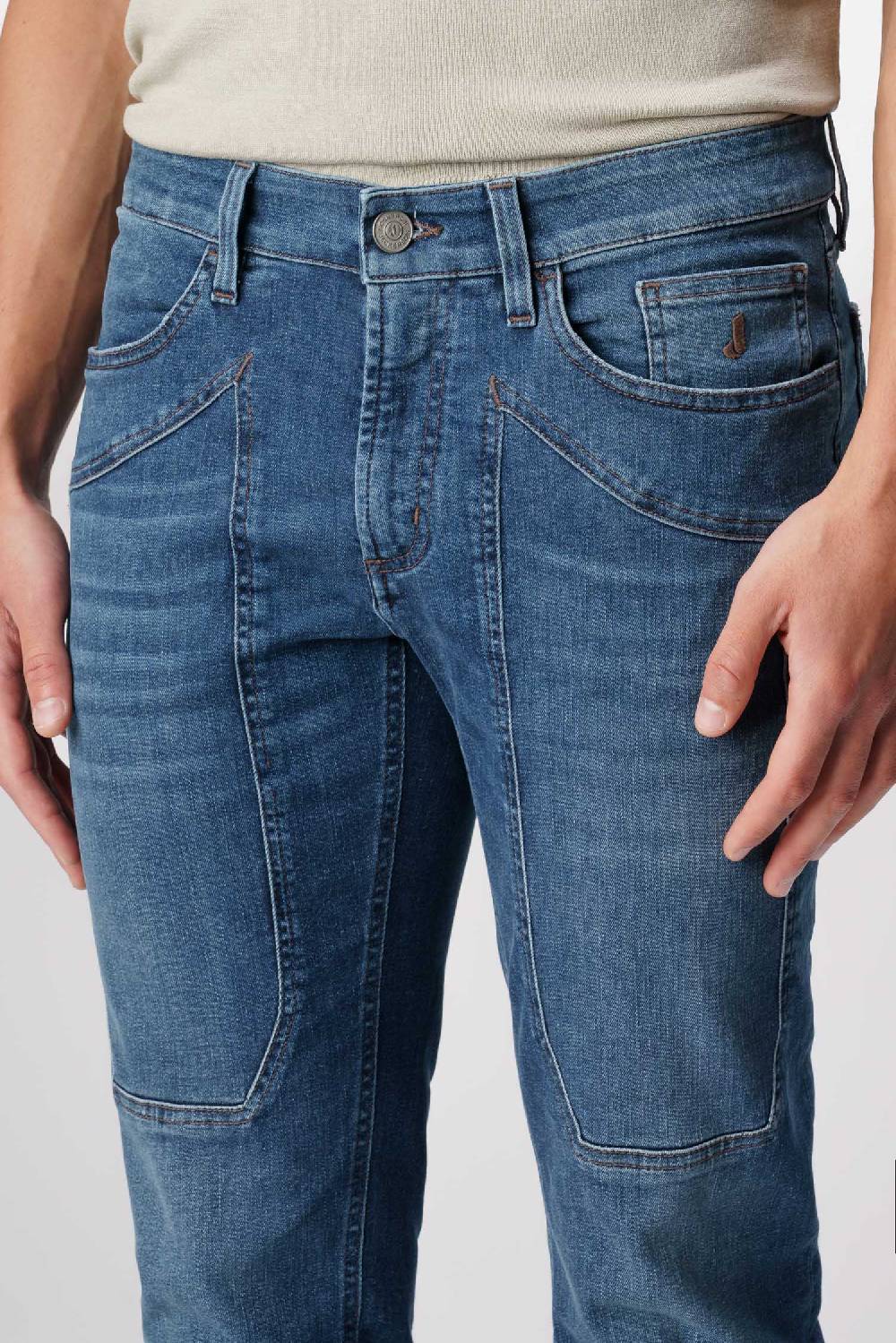 Jeckerson John - Pantalone con toppa in denim ecologico blu scuro Shopping Online