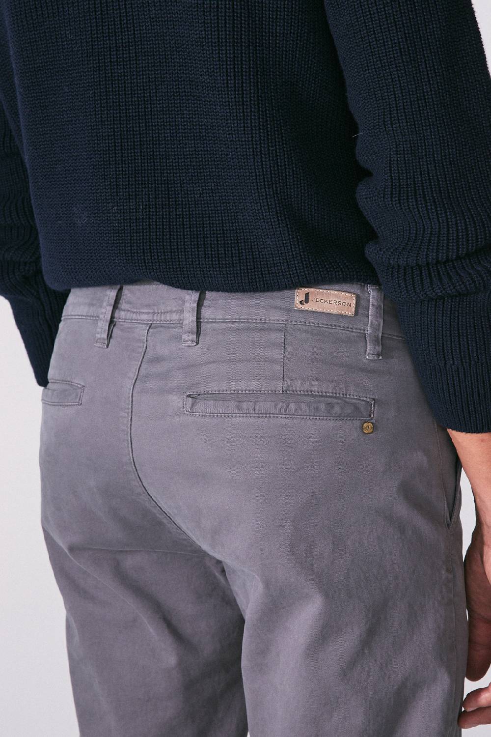 Jeckerson Chino slim fit in gabardina stretch Economico