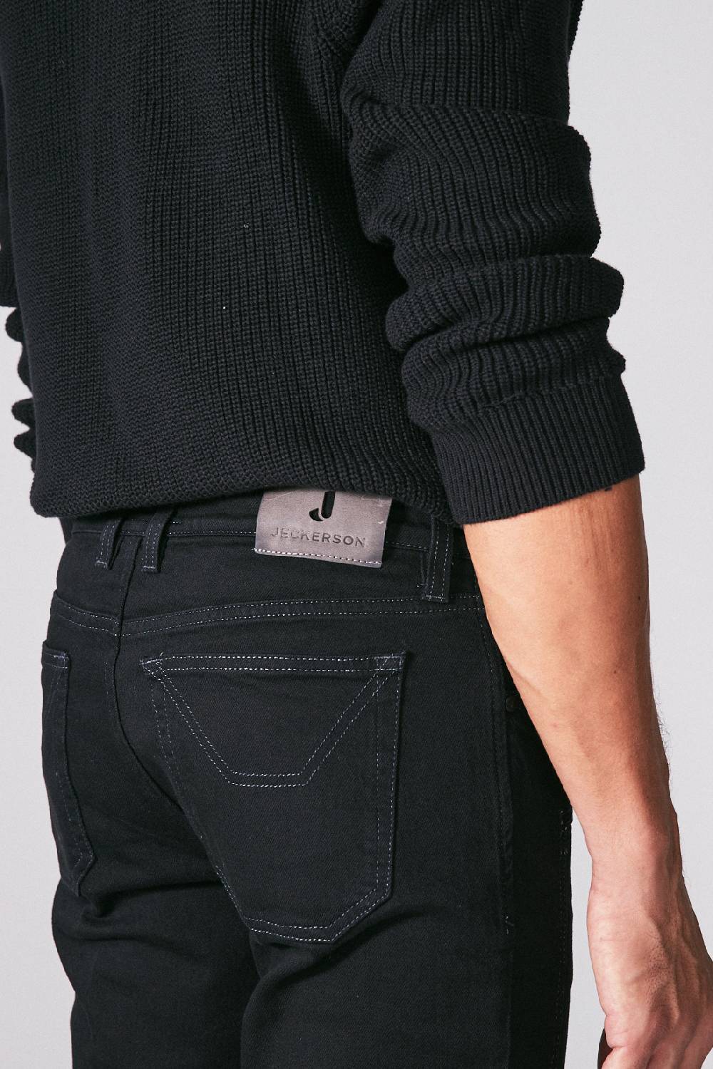 Jeckerson Pantalone 5 tasche in denim nero rinse con toppa in Alcantara® Outlet