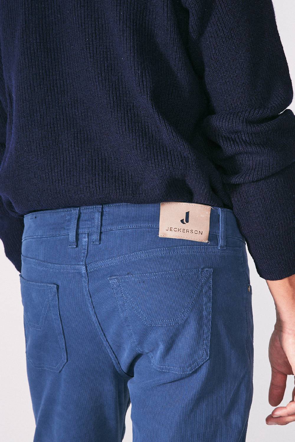 Jeckerson Pantalone in cotè de cheval slim fit con toppa Saldi