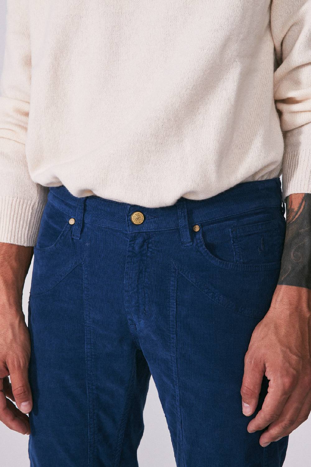 Jeckerson Pantalone slim fit in velluto con toppa in tono Saldi Di Fabbrica