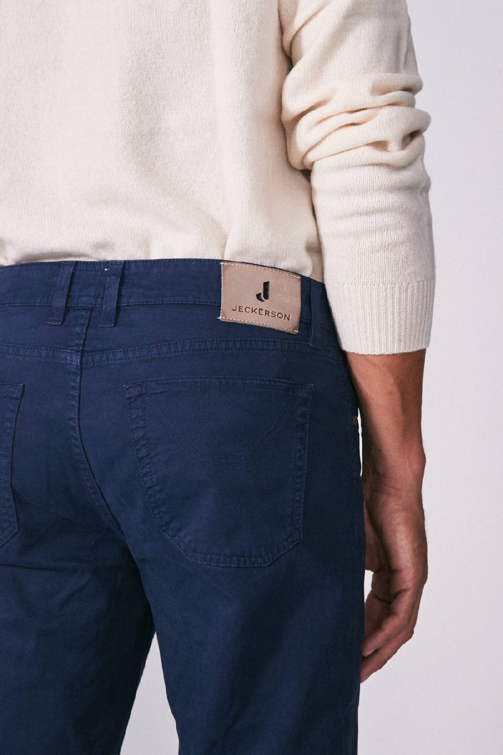 Jeckerson Pantalone slim in gabardina stretch I Più Venduti
