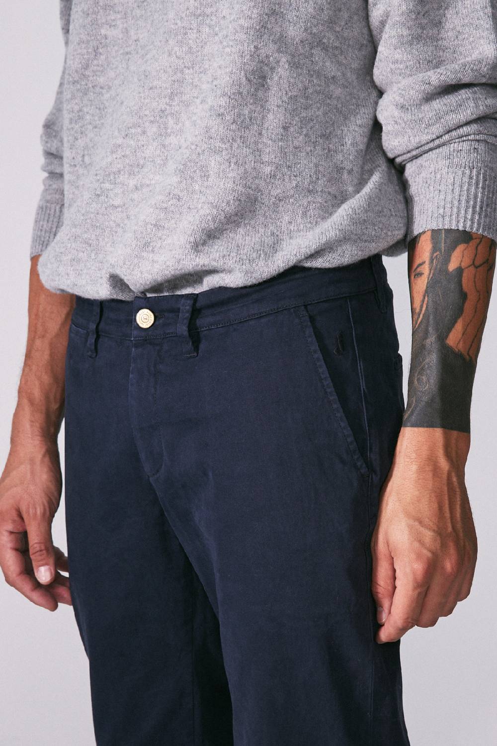 Jeckerson Chino in raso stretch con risvolto Vendite Flash