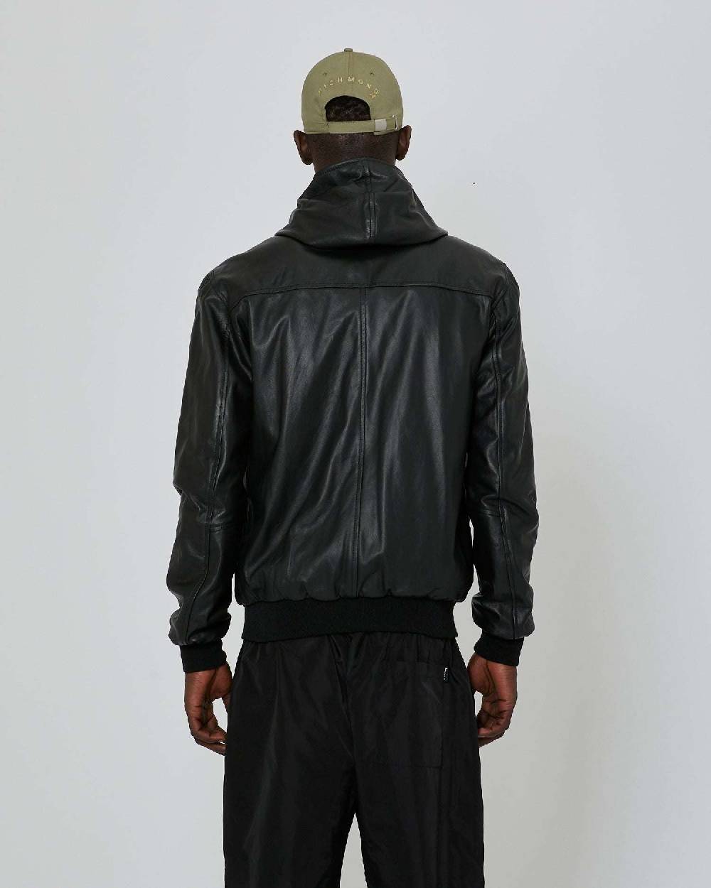 John Richmond Bomber in pelle con cappuccio In Saldo