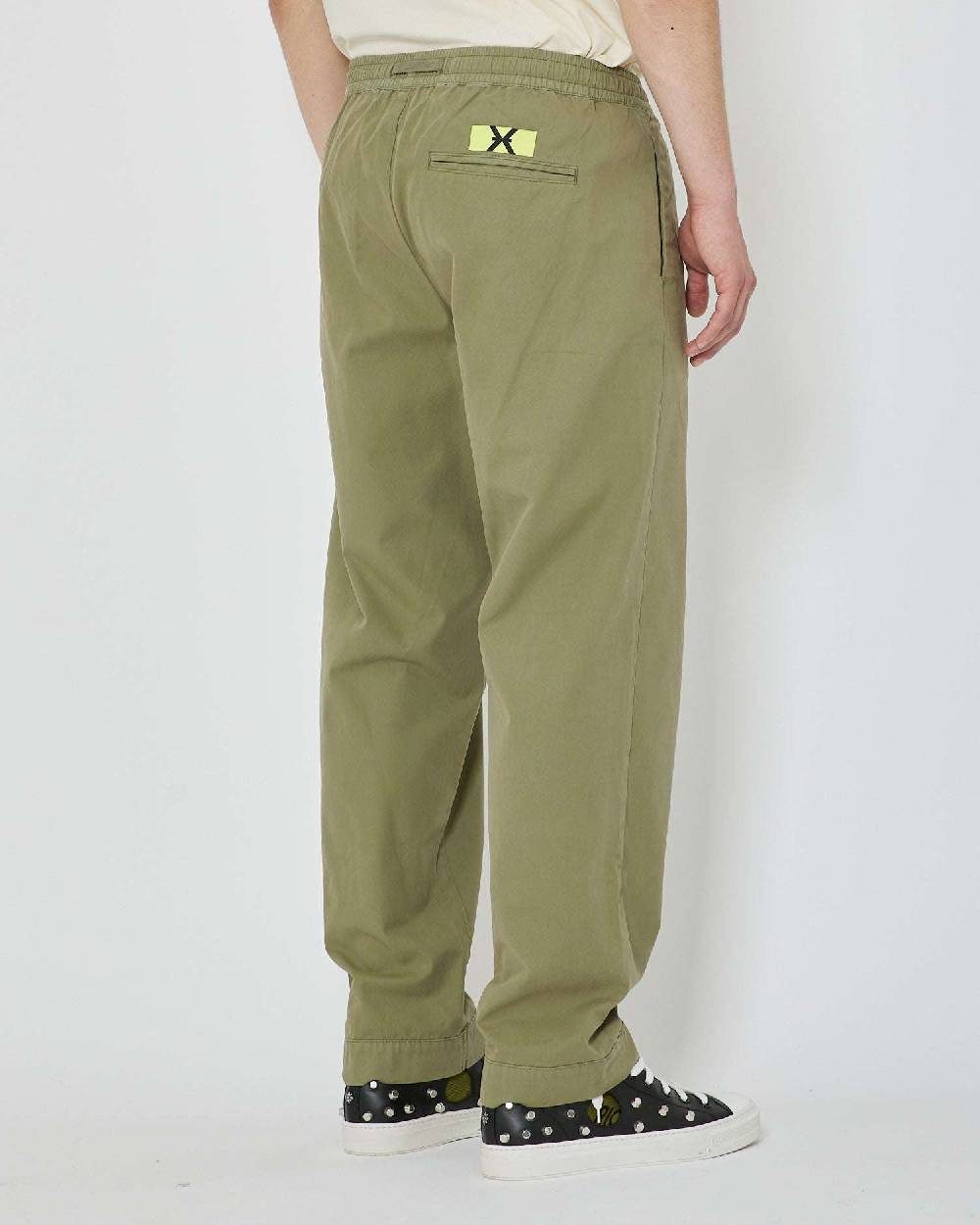 John Richmond Pantaloni con etichetta logata sul retro Economico