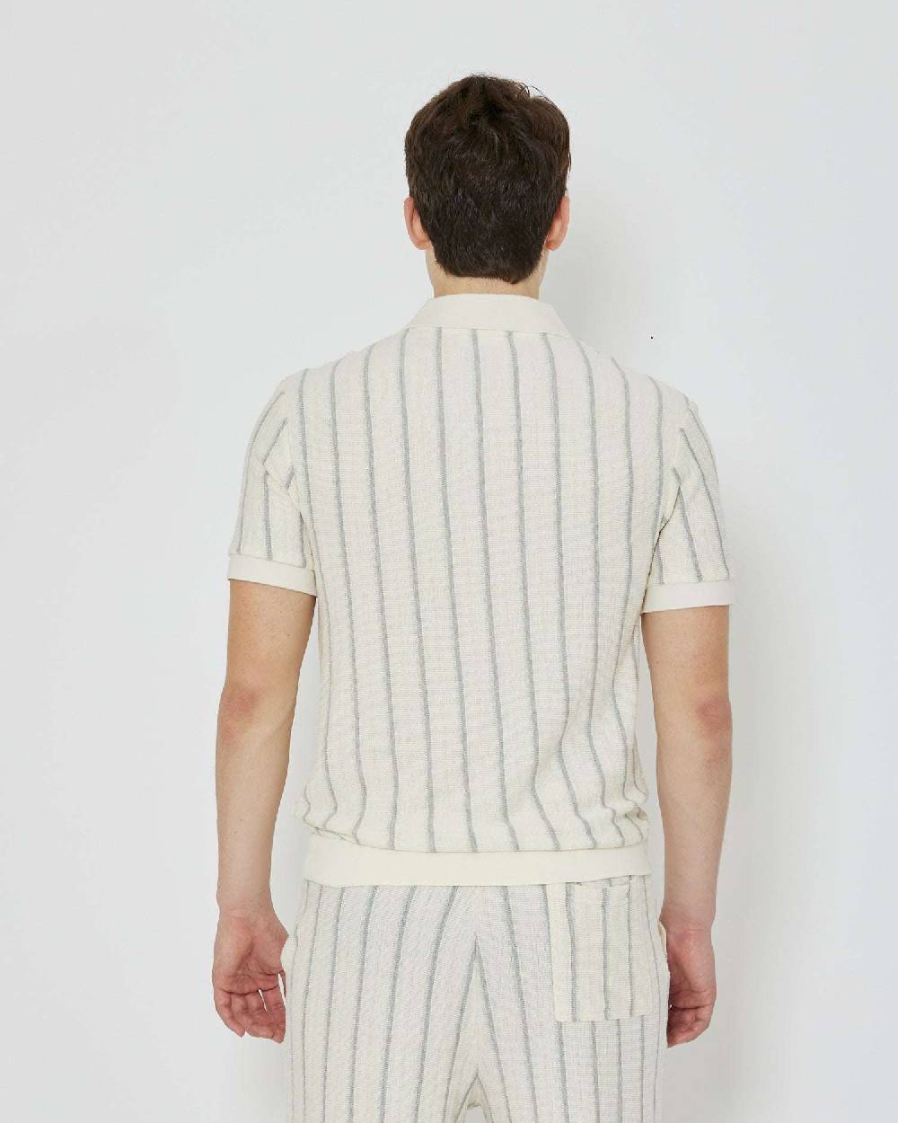 John Richmond Polo con righe e scollo a V Saldi Di Fabbrica