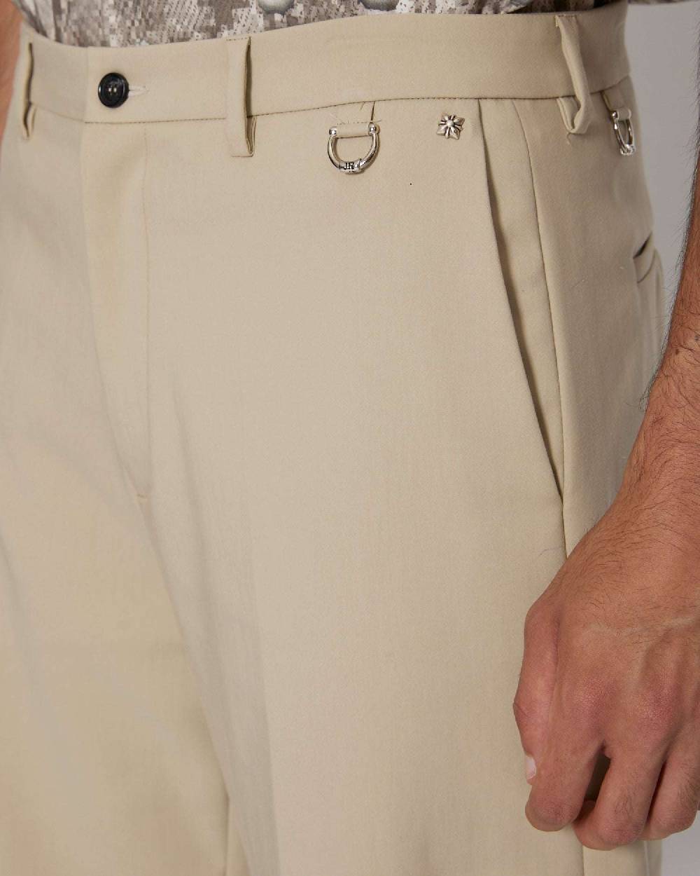 John Richmond Bermuda sartoriale Negozio