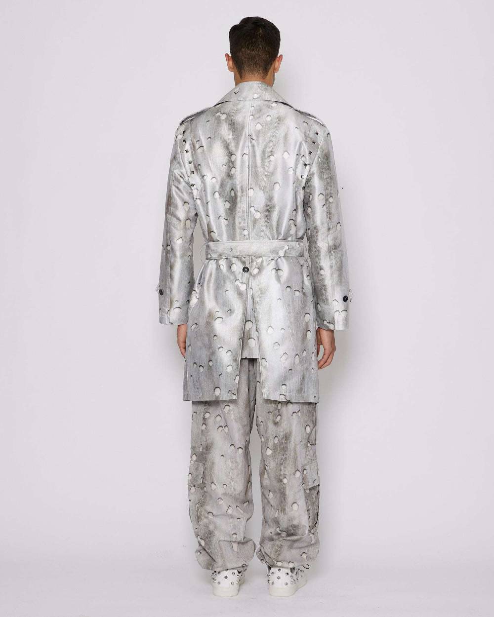 John Richmond Trench con motivo ton sur tone Offerta