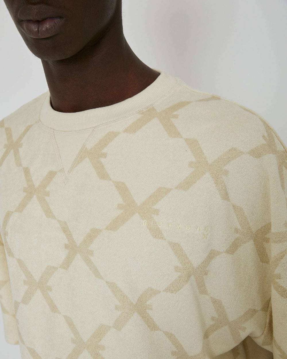 John Richmond T-shirt over con pattern ton sur ton In Vendita