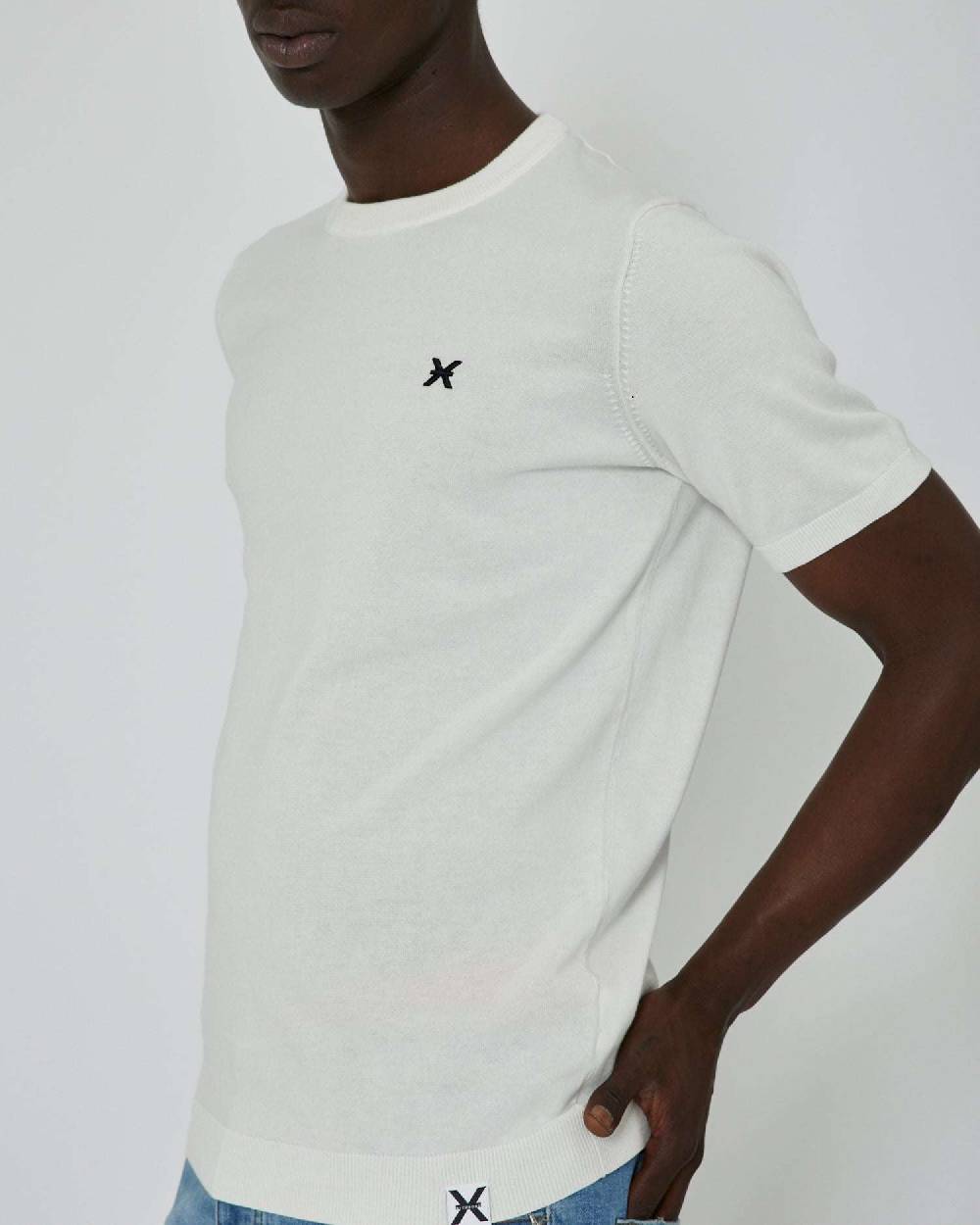 John Richmond Maglia con logo a contrasto sul davanti e banda bicolor sul retro Hotsell