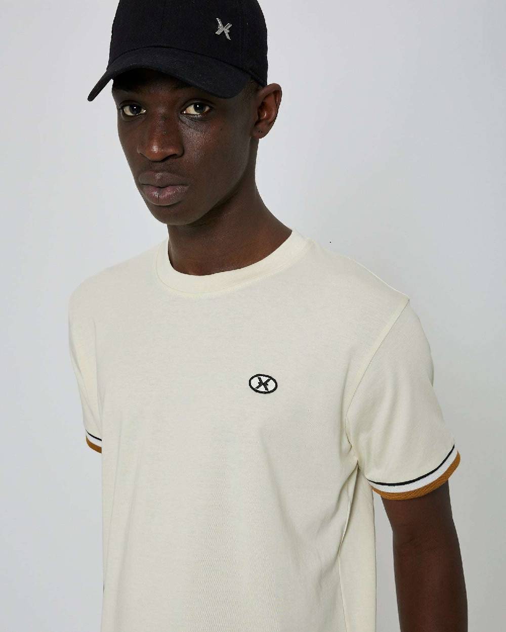 John Richmond T-shirt regolare con logo a contrasto sul davanti I Più Venduti