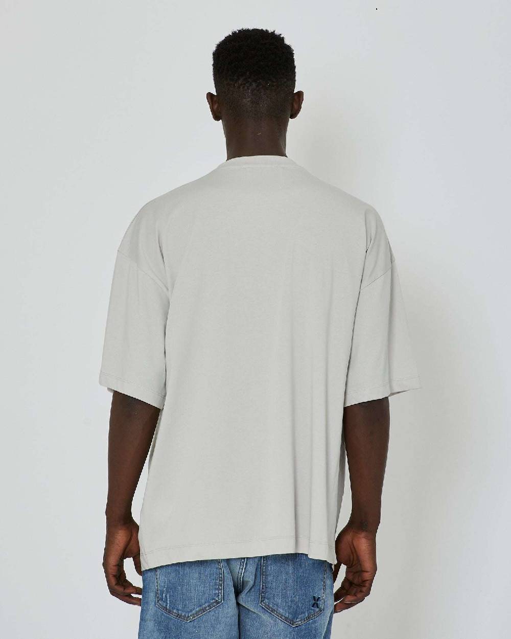John Richmond T-shirt over con stampa ricamata sul davanti In Linea