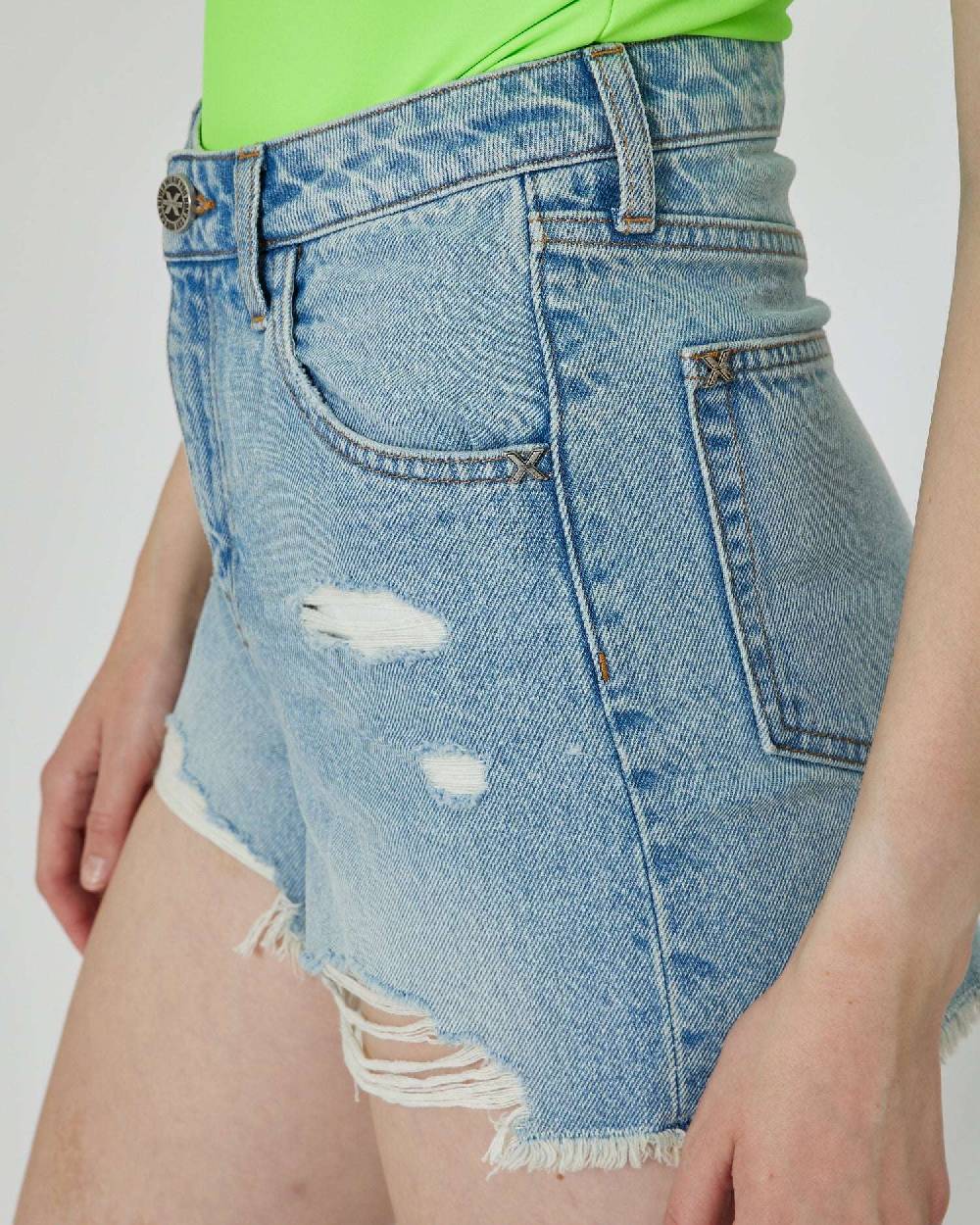 John Richmond Shorts in denim lavaggio chiaro Qualità Garantita