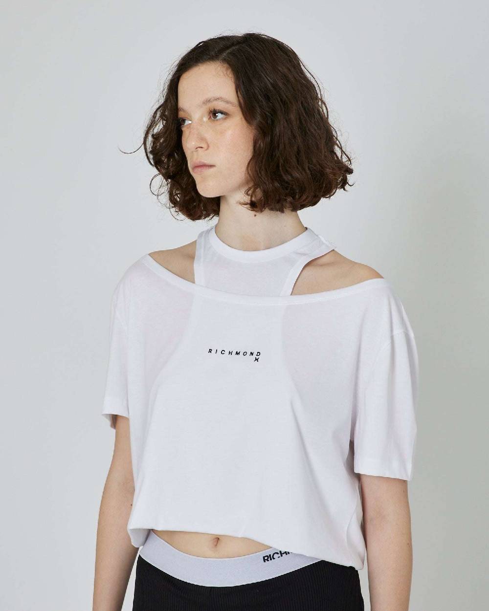John Richmond T-shirt crop con logo stampato In Vendita