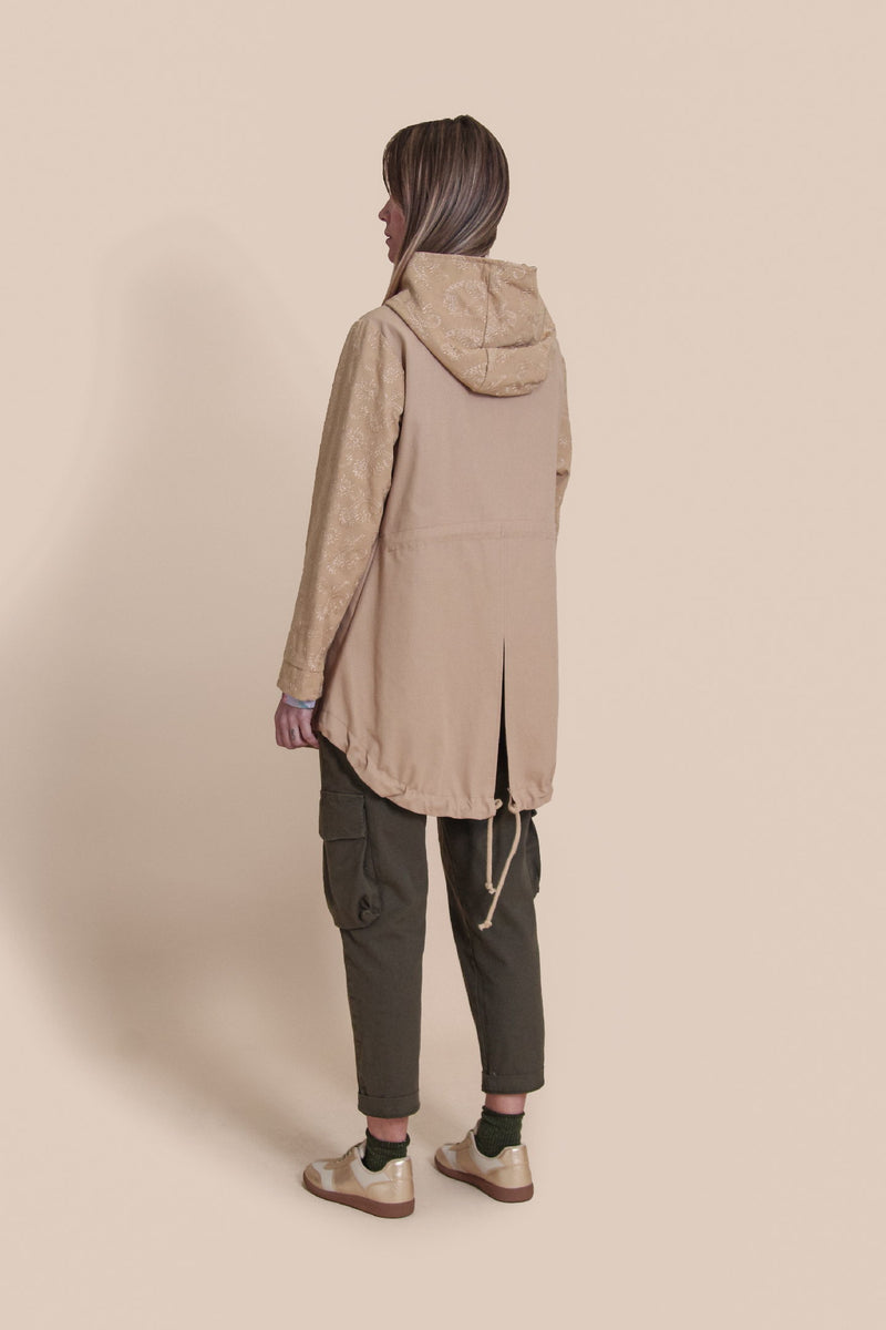 Le Streghe PARKA RICAMO Convenienza