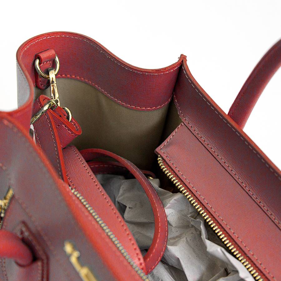 Laura Di Maggio ALIA – Borsa a trapezio in pelle saffiano corallo Hotsell