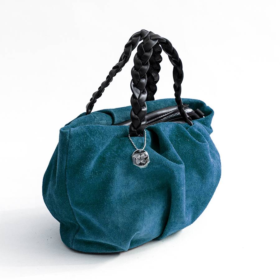 Laura Di Maggio TENDER – Bauletto con manico a treccia in camoscio petrolio Sconto
