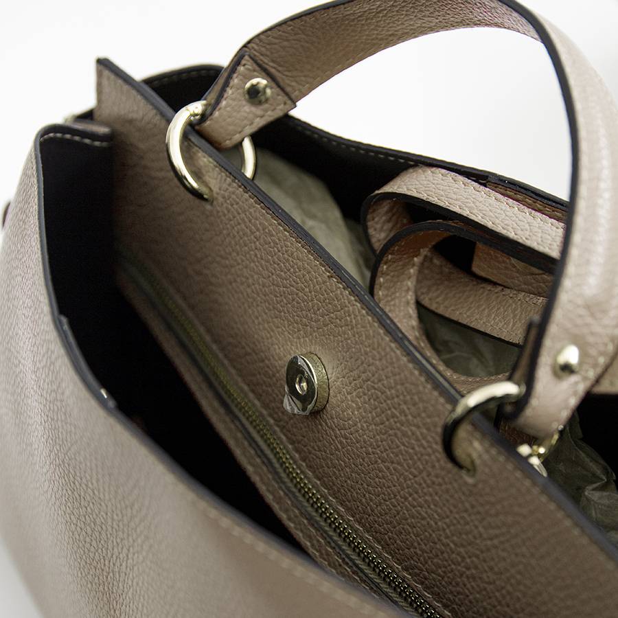 Laura Di Maggio ALEXA – borsa strutturata in pelle dollaro taupe Vendita Calda