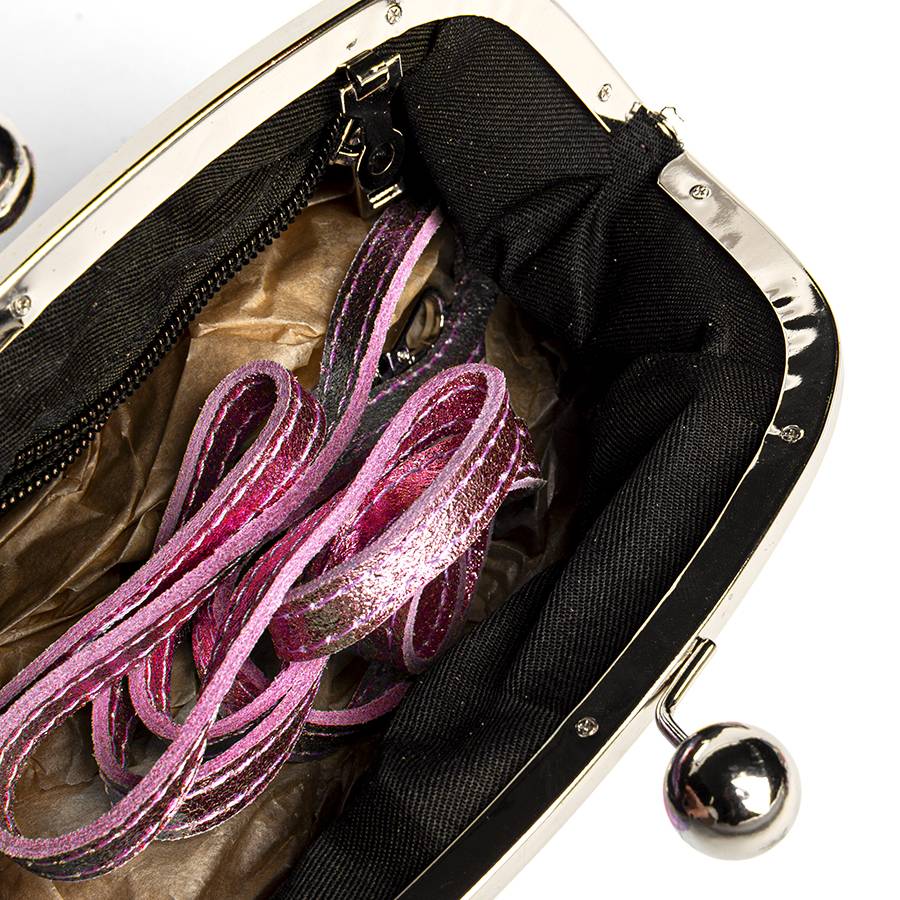 Laura Di Maggio CLUTCH – borsetta in pelle laminata rosa Acquista Ora