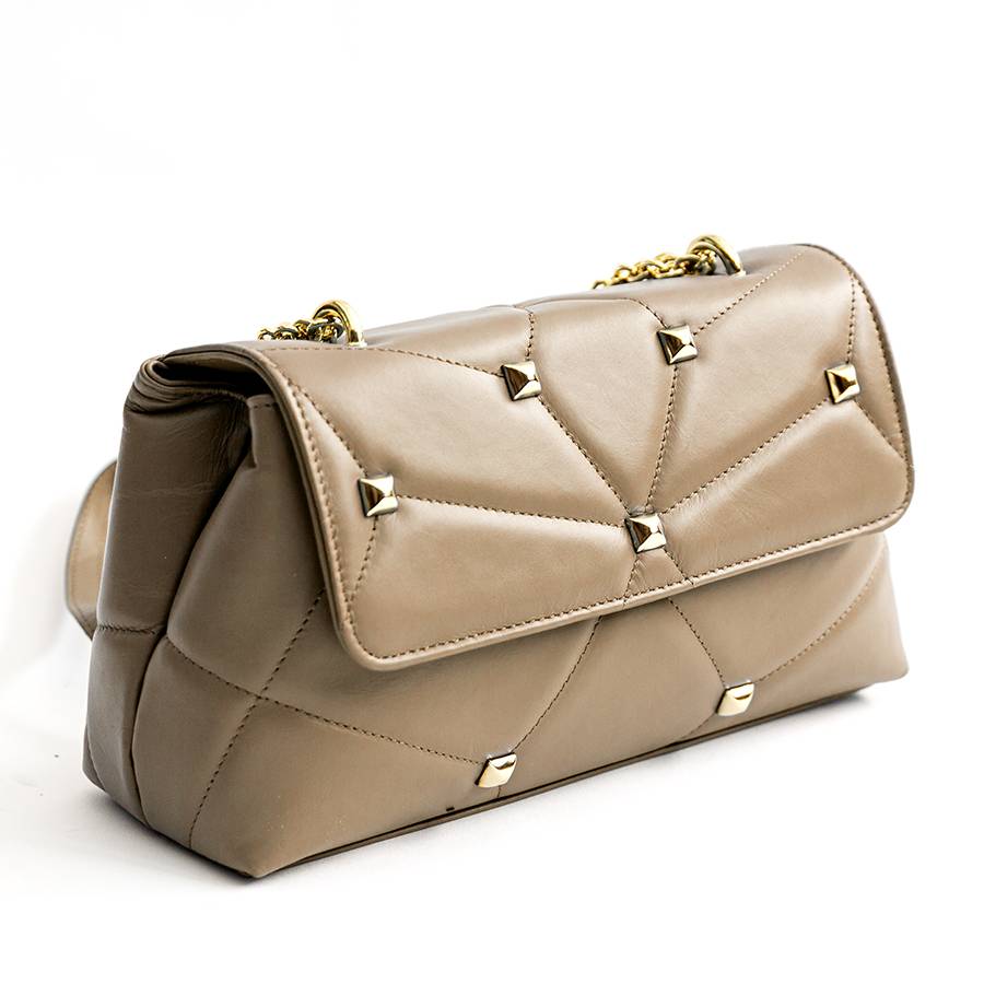 Laura Di Maggio MUSA – borsa in pelle nappa trapuntata con borchie taupe Shopping Online