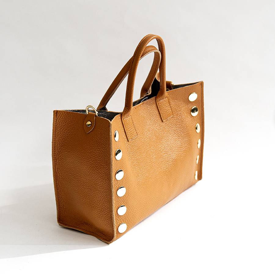 Laura Di Maggio SAM – Shopping con borchie in pelle cuoio In Vendita