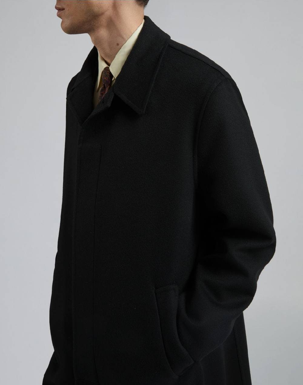 Lardini Cappotto monopetto nero in lana con finta davanti Promozione Limitata