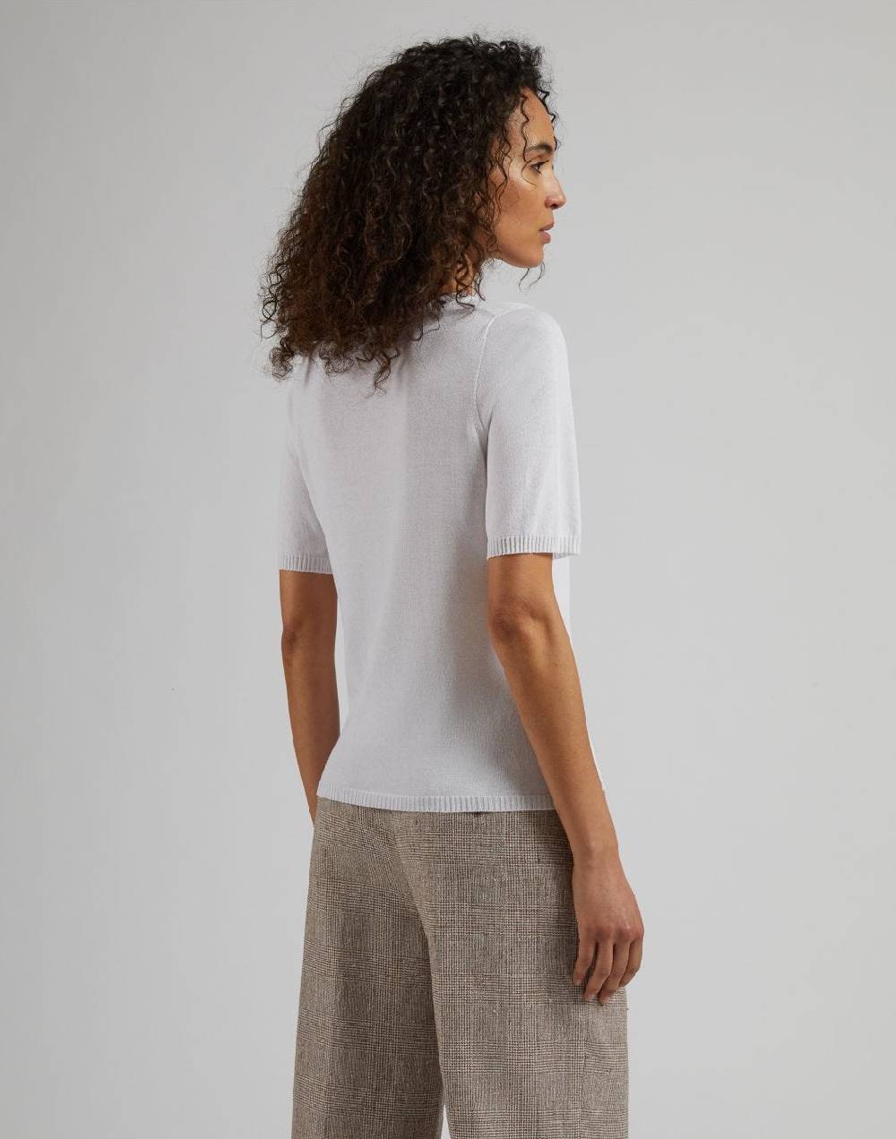 Lardini Maglia girocollo bianca in pregiato filato di viscosa Sottocosto
