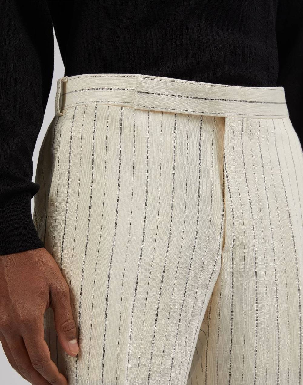 Lardini Pantalone attitude gessato mosso in viscosa Offerta
