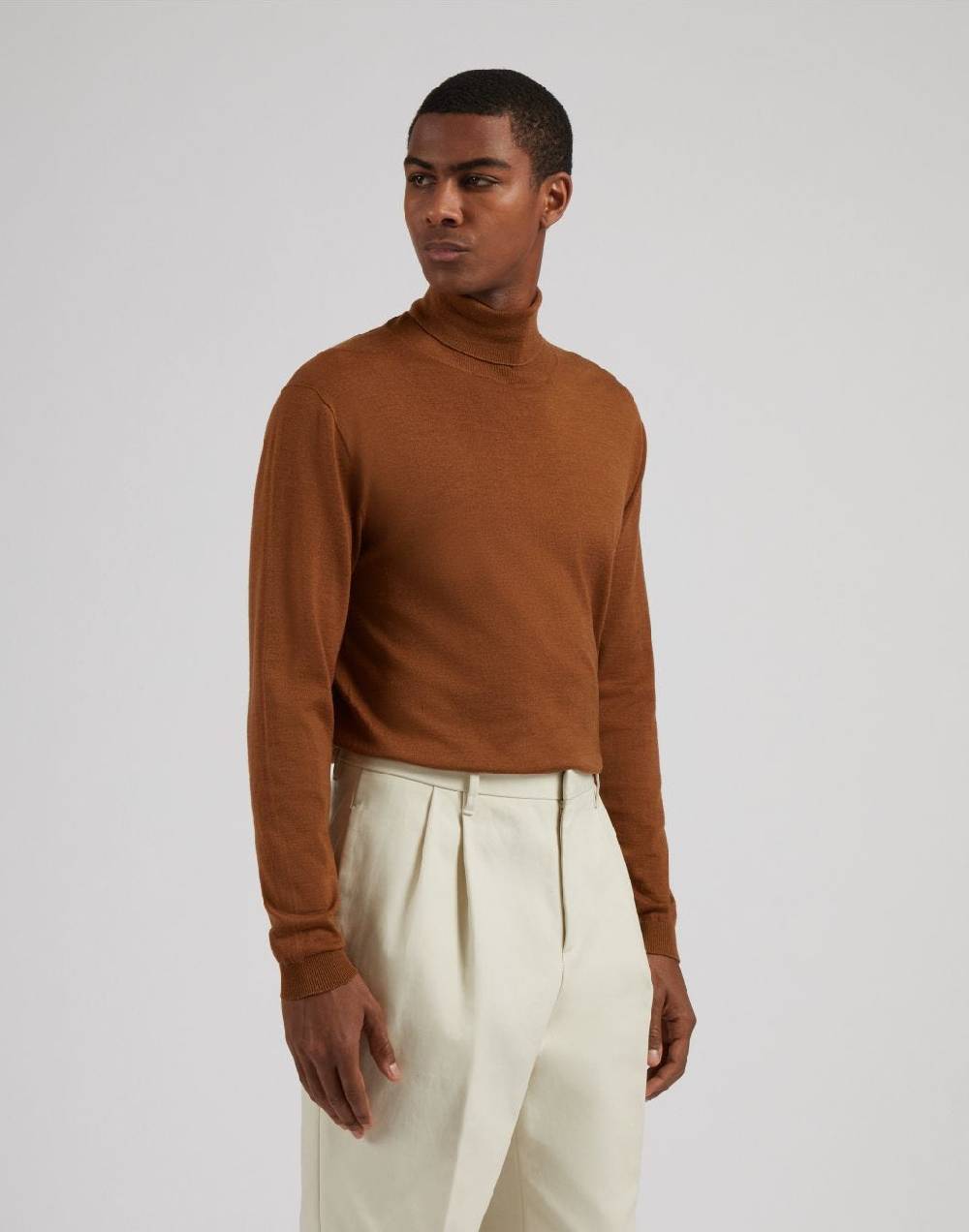 Lardini Dolcevita nocciola in lana merino, seta e cashmere Saldi Di Fabbrica