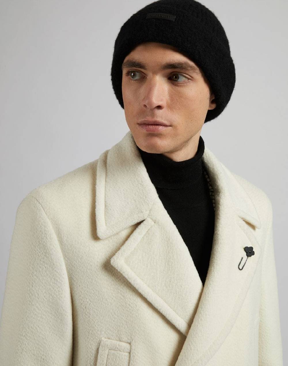 Lardini Berretto nero in filato di lana, cashmere e nylon Qualità Garantita