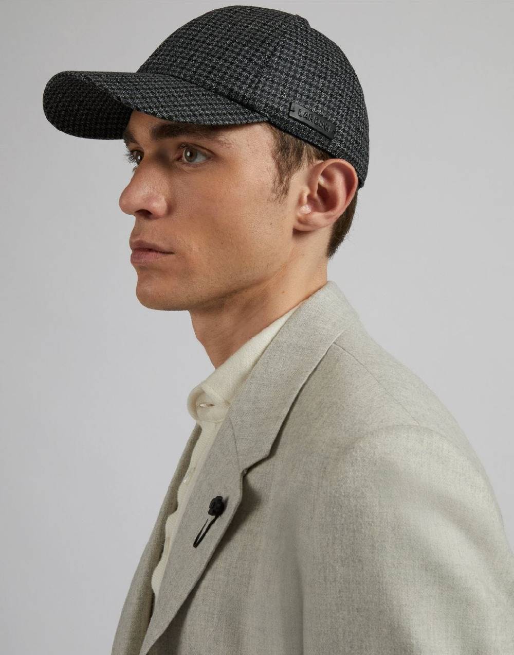 Lardini Cappello baseball in lana con disegno damier grigio-nero Promozione Limitata