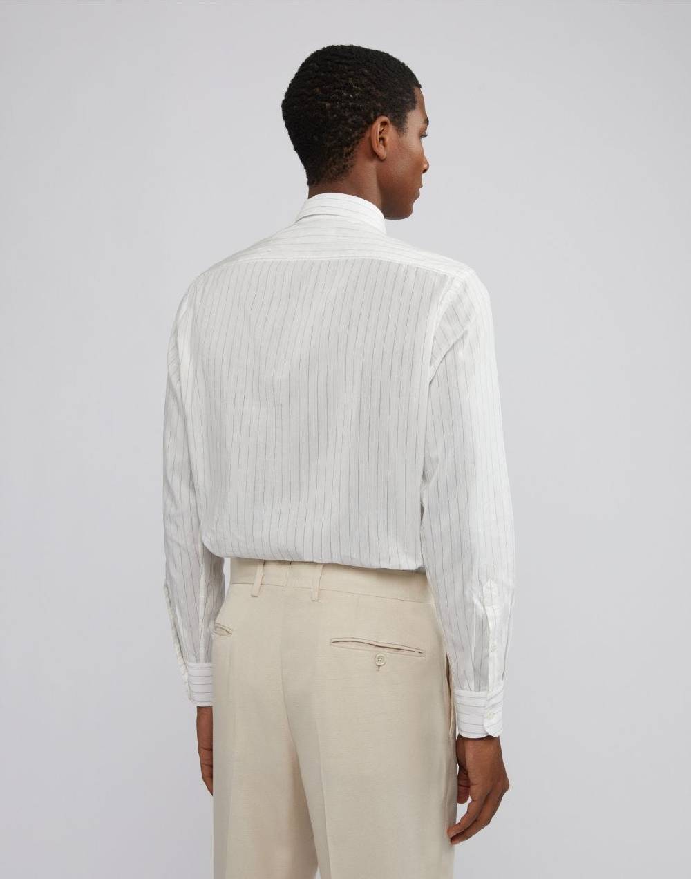 Lardini Camicia bianca a righe con collo italiano In Vendita