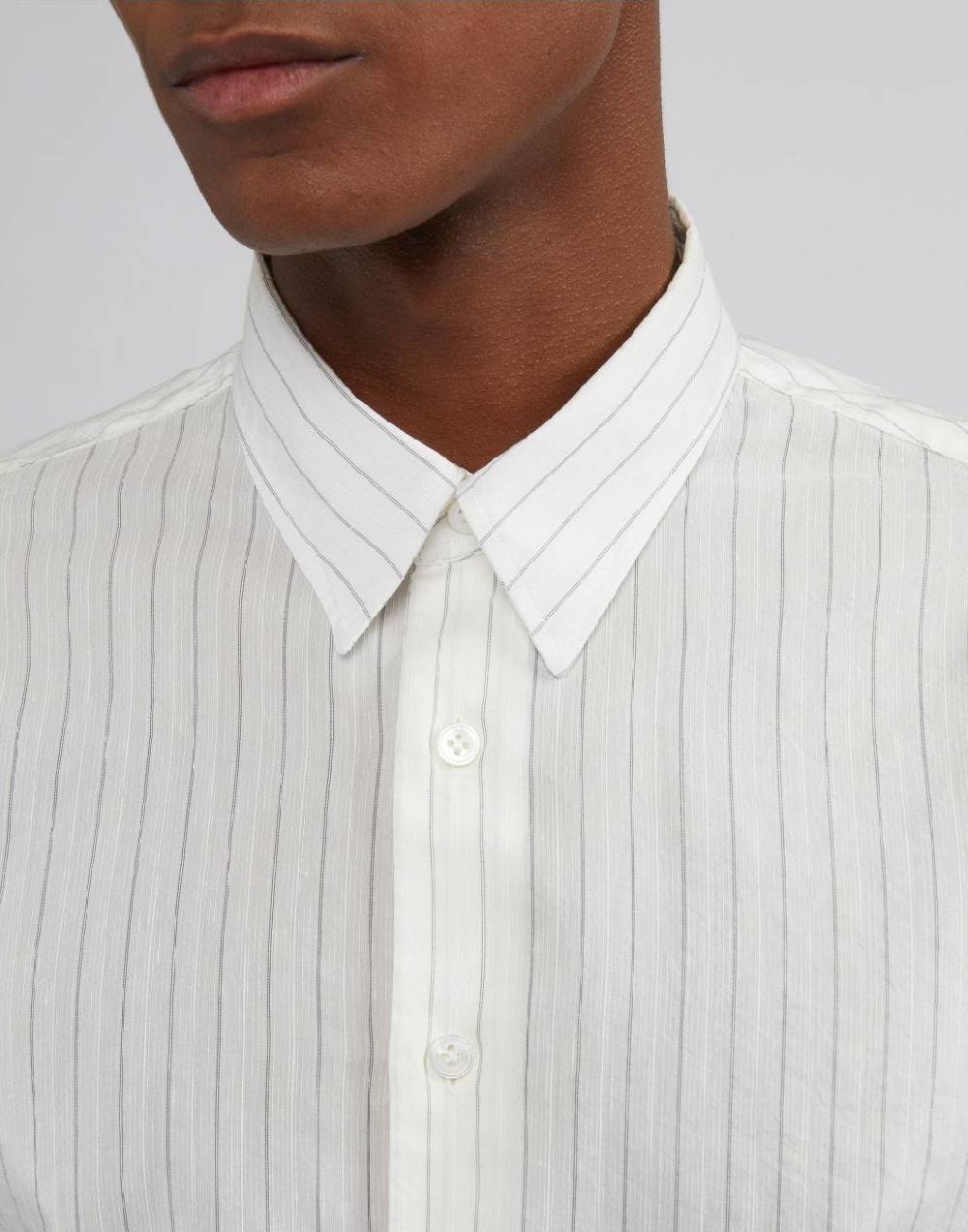Lardini Camicia bianca a righe con collo italiano In Vendita