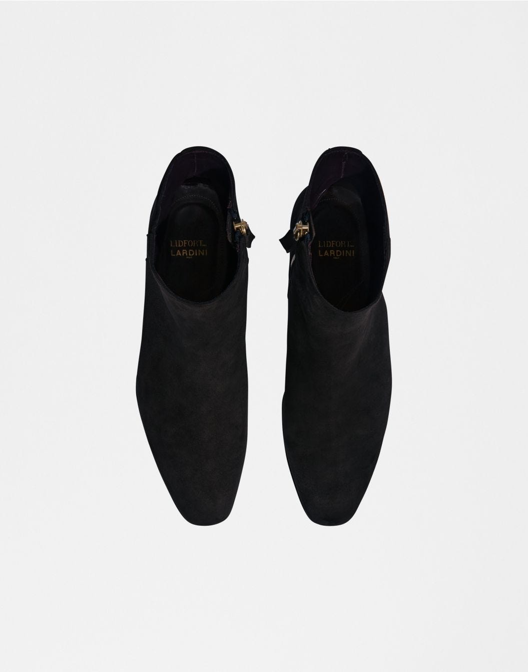 Lardini Stivaletto nero in pelle di ovino scamosciata Italy