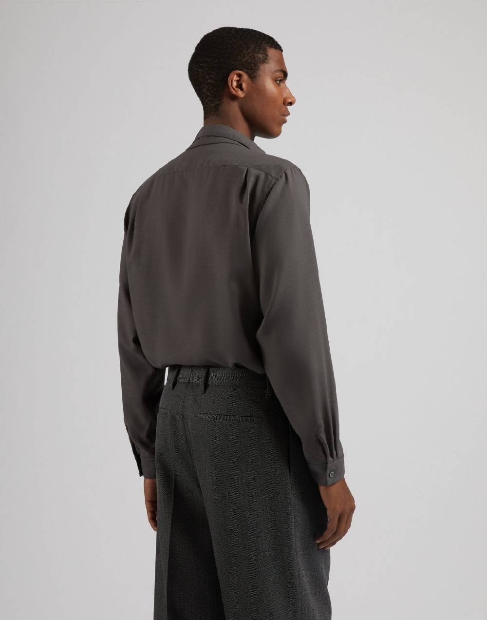 Lardini Camicia ampia attitude in tessuto vaiella grigio In Linea