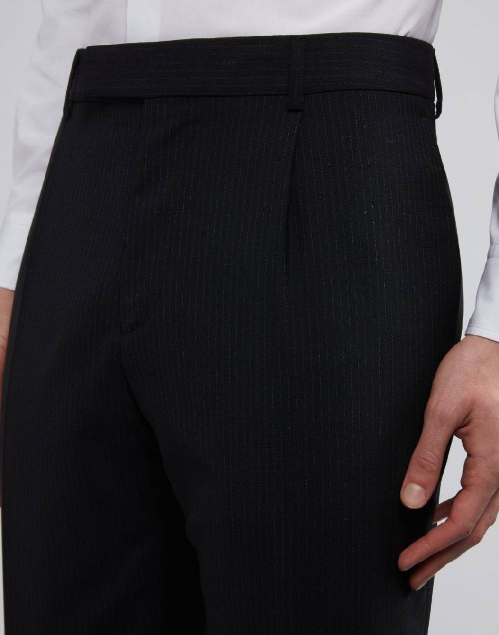 Lardini Pantalone nero con gessatura a contrasto Affare Del Giorno