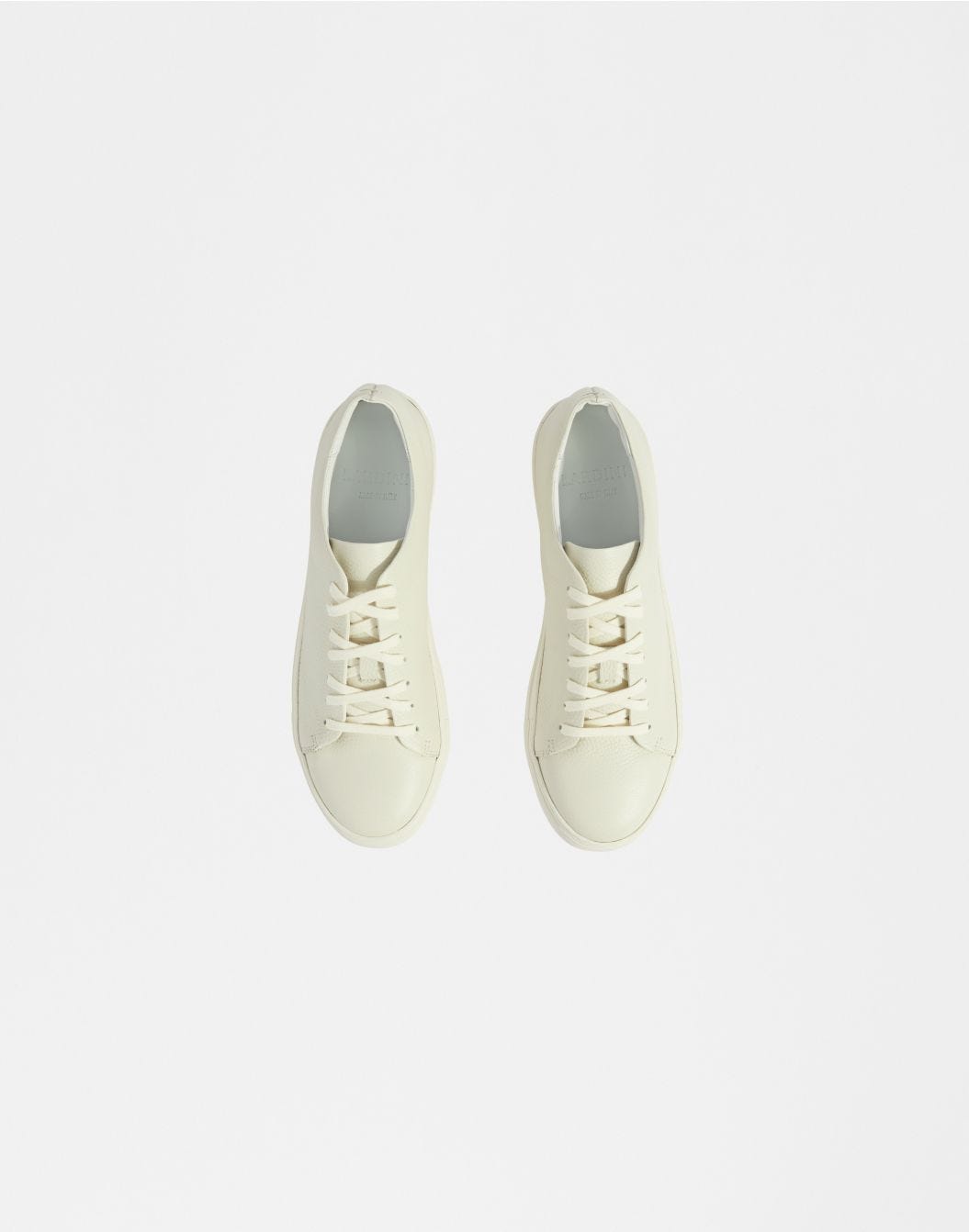 Lardini Sneaker bassa in pelle di vitello panna Vendita Economica