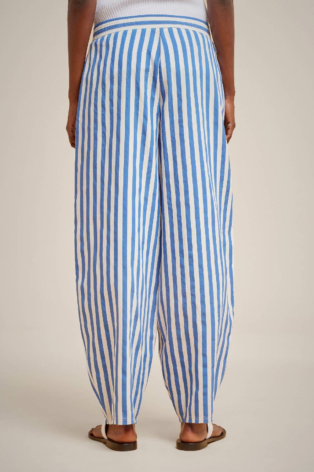 Liviana Conti PANTALONE S4LL4SN165RIGA.38 Nuovo
