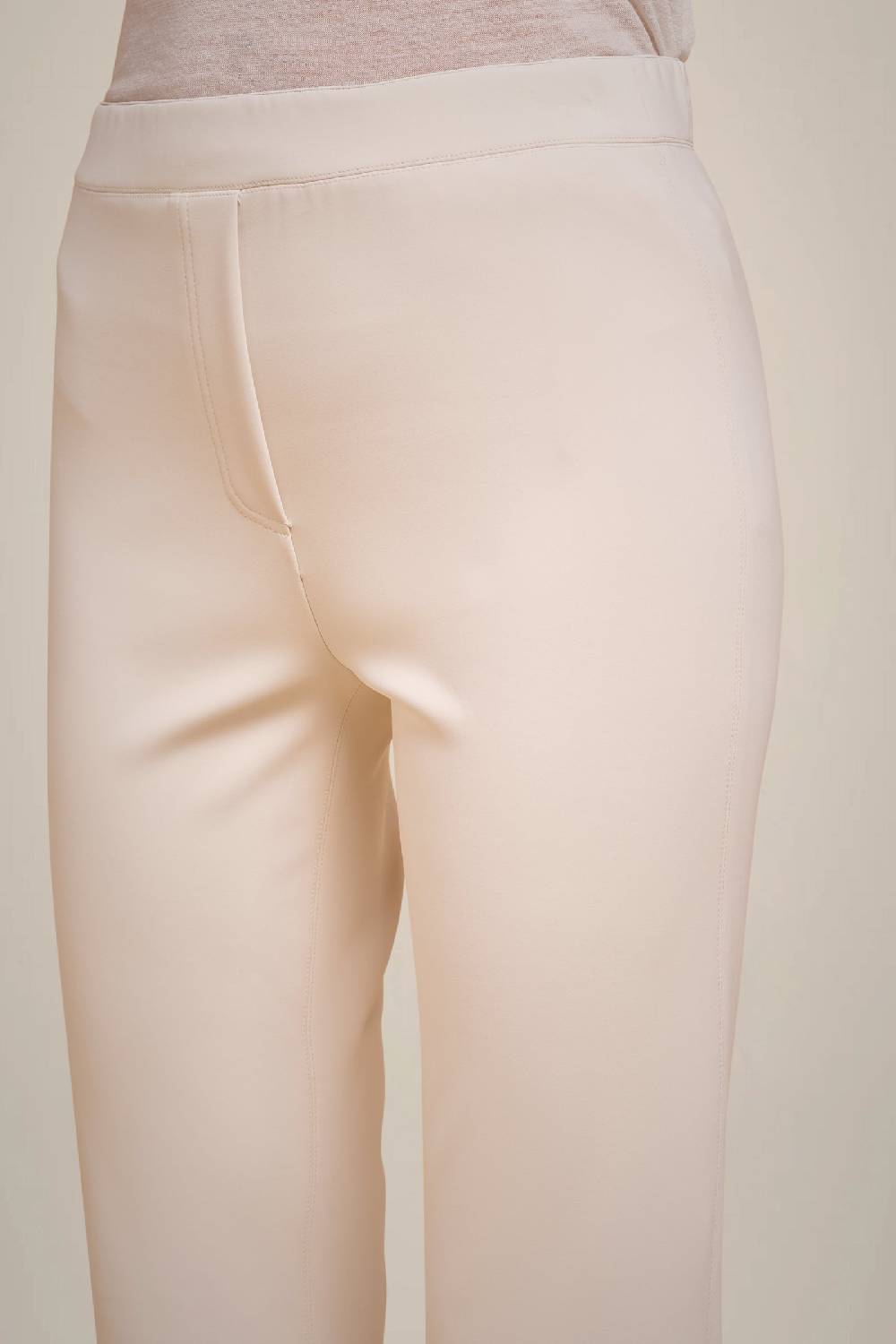 Liviana Conti PANTALONE W4FCNTJ31A10-2.38 Nuovo
