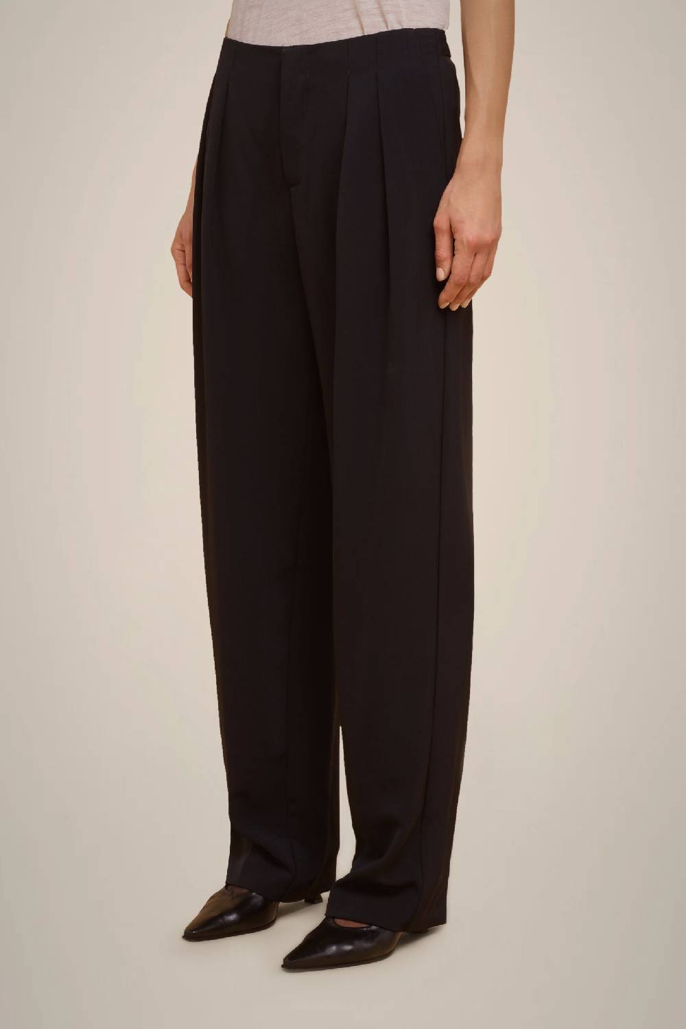 Liviana Conti PANTALONE PIEGHE W4FF4WQ25Y69-0.38 Acquista Ora