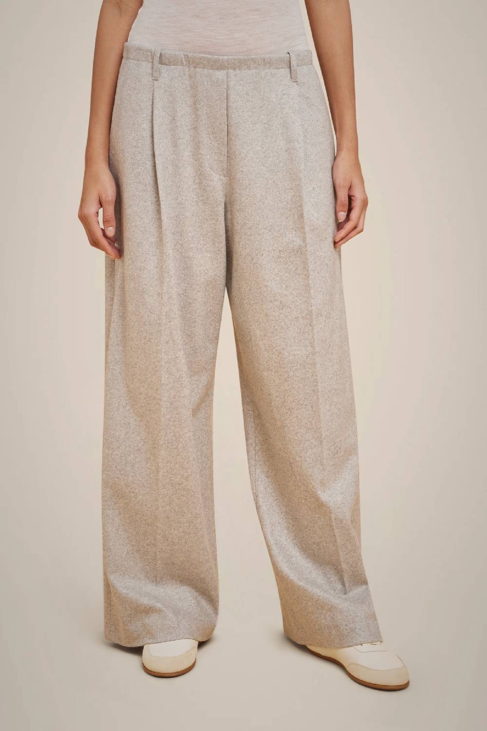 Liviana Conti PANTALONE PIEGHE IN PANNO CASHMERE W4FF4WN37X47-0.38 Italia