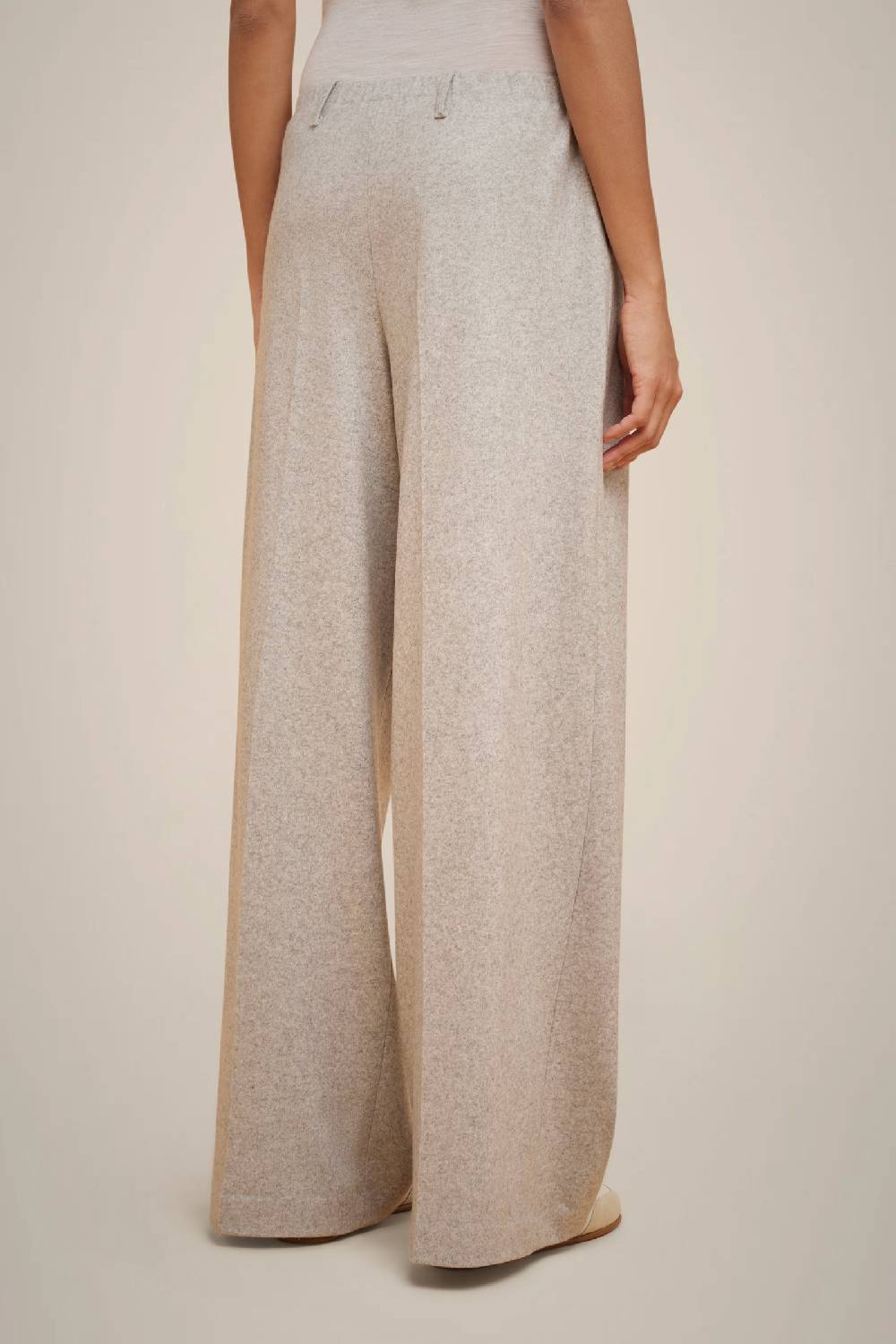 Liviana Conti PANTALONE PIEGHE IN PANNO CASHMERE W4FF4WN37X47-0.38 Italia