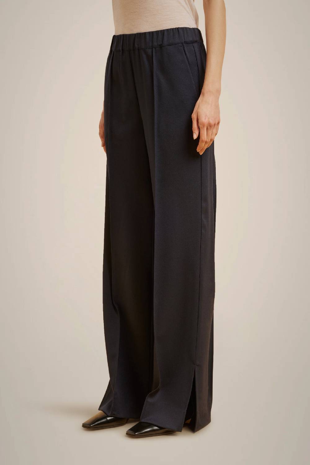 Liviana Conti PANTALONE GAMBA AMPIA W4LL4WN70N08-0.38 Qualità