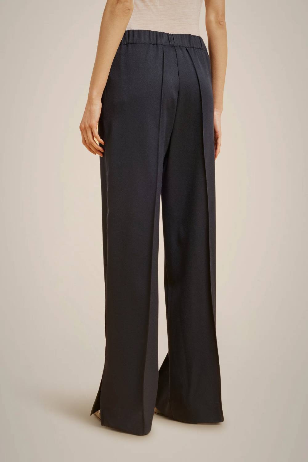 Liviana Conti PANTALONE GAMBA AMPIA W4LL4WN70N08-0.38 Qualità