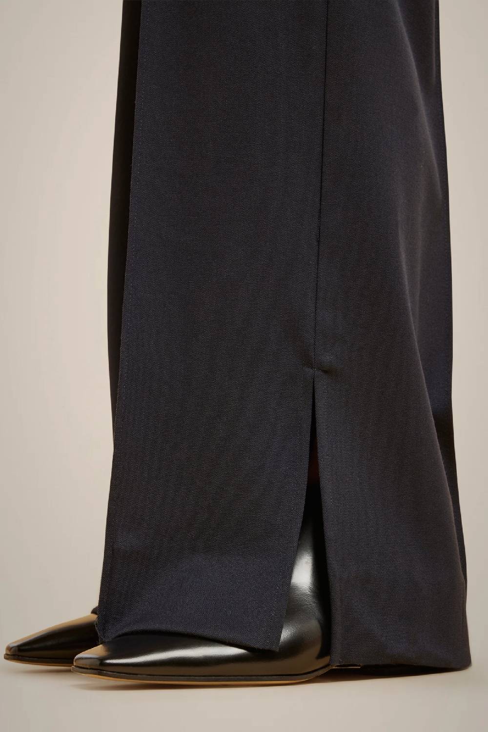 Liviana Conti PANTALONE GAMBA AMPIA W4LL4WN70N08-0.38 Qualità