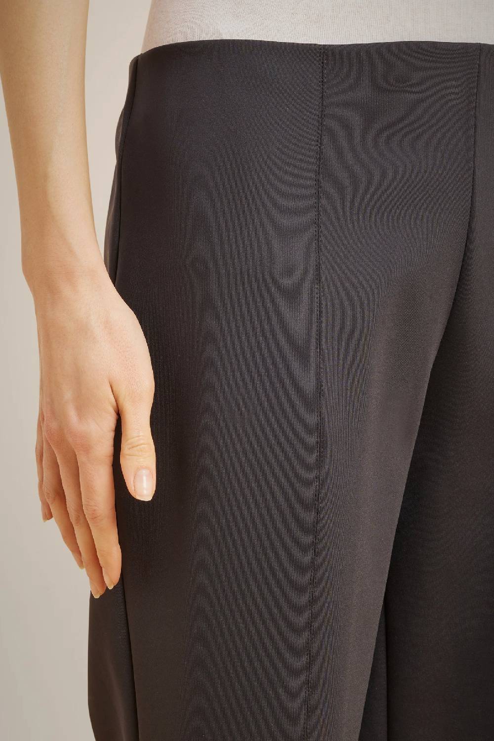 Liviana Conti PANTALONE AFFUSOLATO W4LL4WJ35Y69-0.38 Vendita